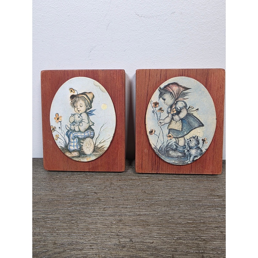Vintage Hummel Style Wall Plaques Set of 2 Boy Girl Lithograph Art Evans Kitsch